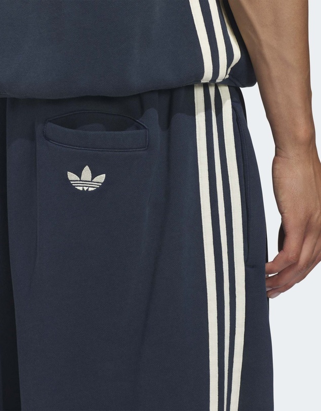 adidas Originals - ORIGINALS GRAPHIC SWEATSHORT Mens