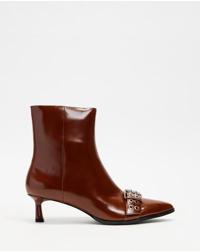 Chestnut