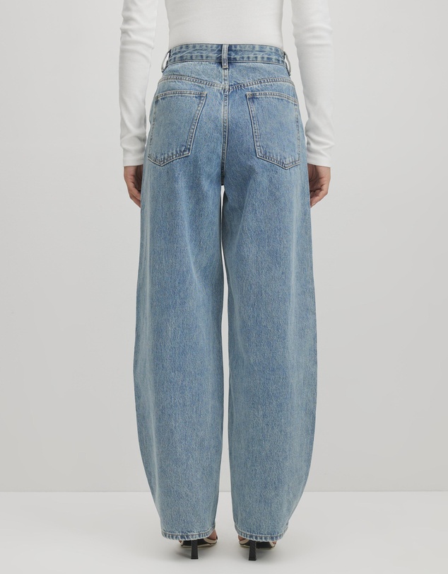 AERE - Marla Mid-Rise Barrel Leg Jeans