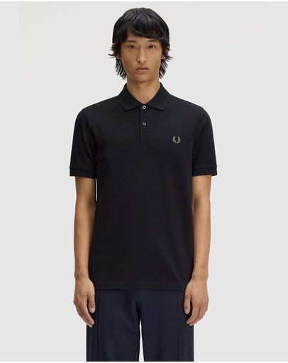 Black & Laurel Wreath Green