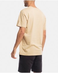 Xander - Grid Tee