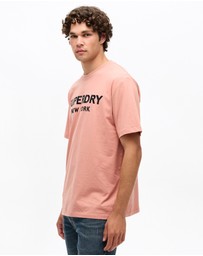 Superdry - Loose Logo Graphic Tee