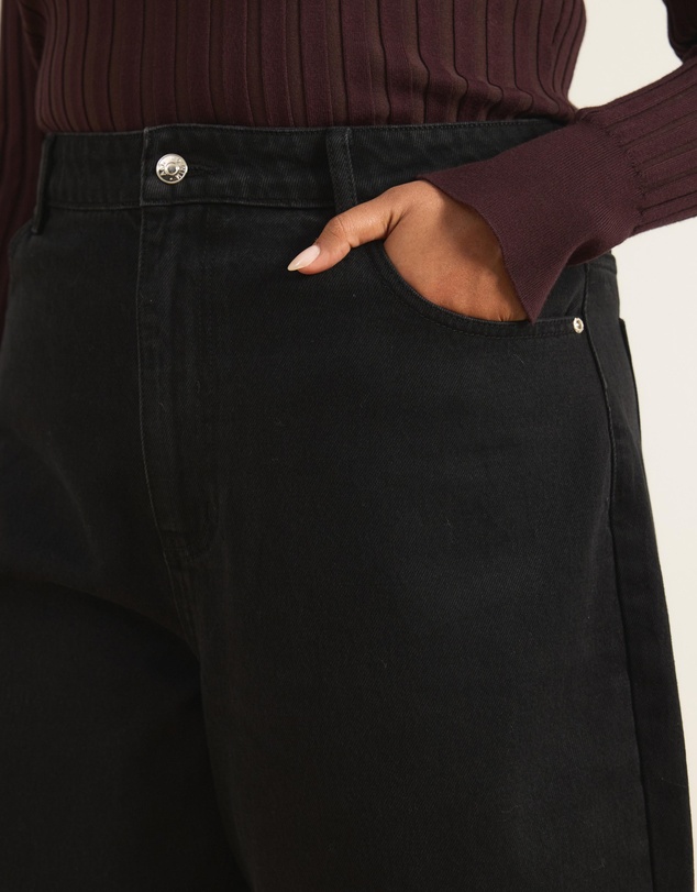 Atmos&Here Curvy - Ada Bermuda Denim Shorts