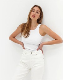 Style Addict - CORE Straight Leg Jeans