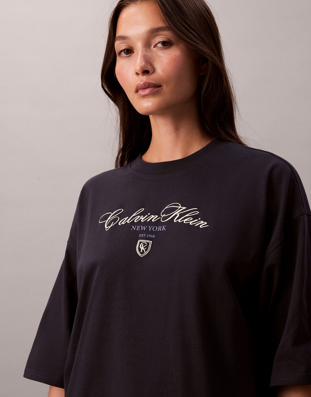 Calvin Klein Jeans - Script Logo Graphic Relaxed T-Shirt