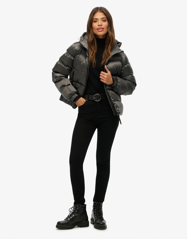 Superdry - Slim Fit Hooded Luxe Sports Puffer