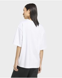 adidas Originals - ESSENTIALS BOYFRIEND TEE Womens