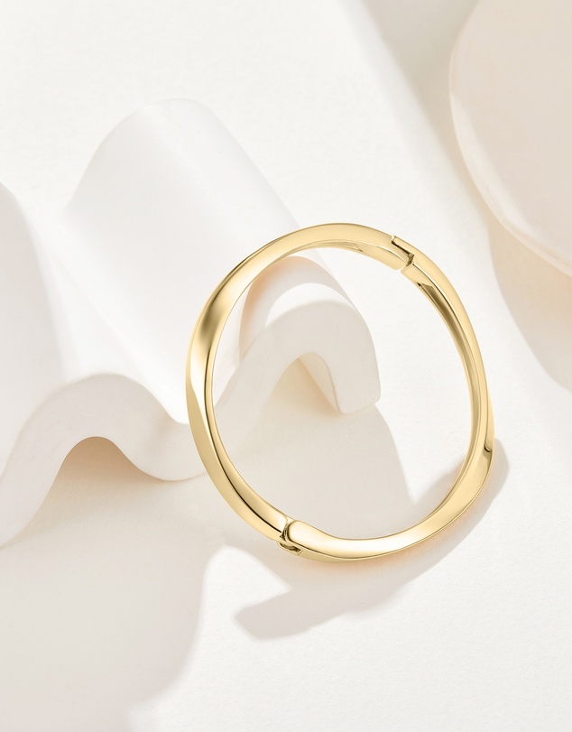 Mestige - Sienna Asymmetrical Bangle - 18K Gold Plated