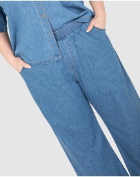 Love Your Wardrobe - Nicola Denim Pants