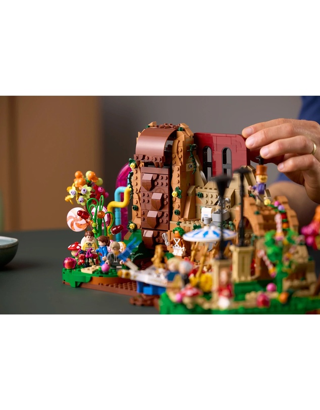 LEGO - 21360 Willy Wonka and the Chocolate Factory