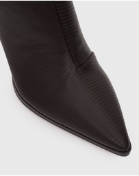 Betts - Wider Fit Dixie Knee-High Boots
