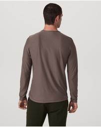 Vuori - LS Strato Tech Tee
