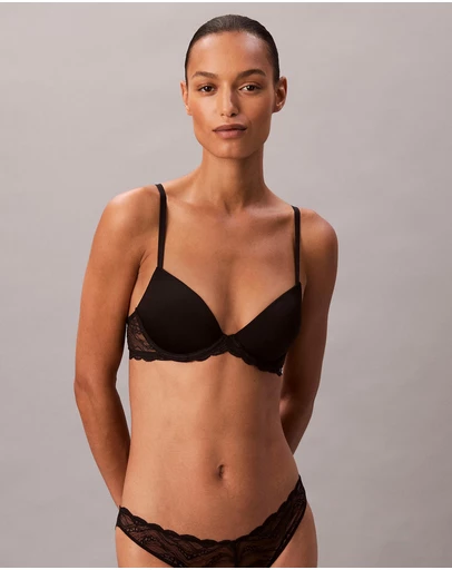 Calvin Klein - Sensual Stretch Lace Lift Demi Push Up Bra