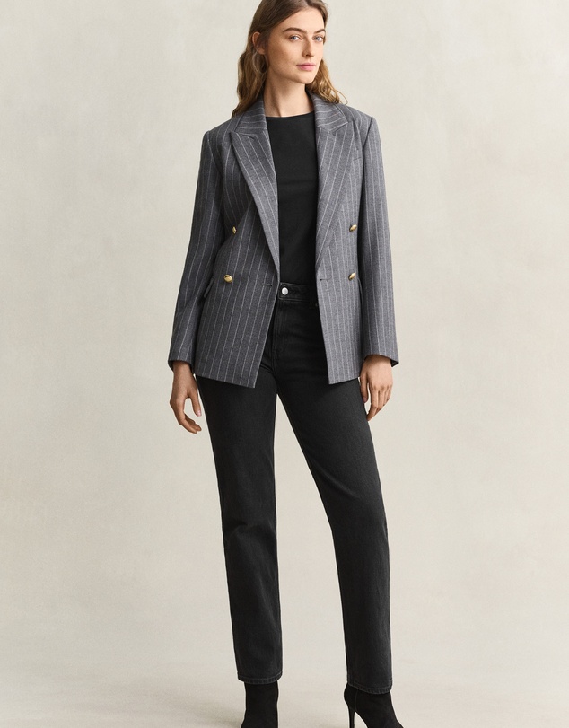 Gant - Shield Long Sleeve T-Shirt