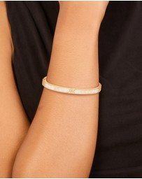Lovisa - Waterproof Gold Plated Stainless Steel Pearl Inlay Hinge Bangle