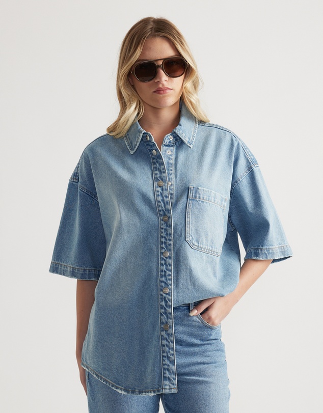 Decjuba - Rowan Oversized Denim Shirt