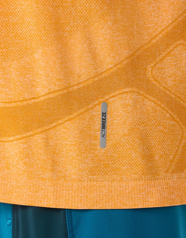 ASICS - Road Seamless Short Sleeved Top - Men's