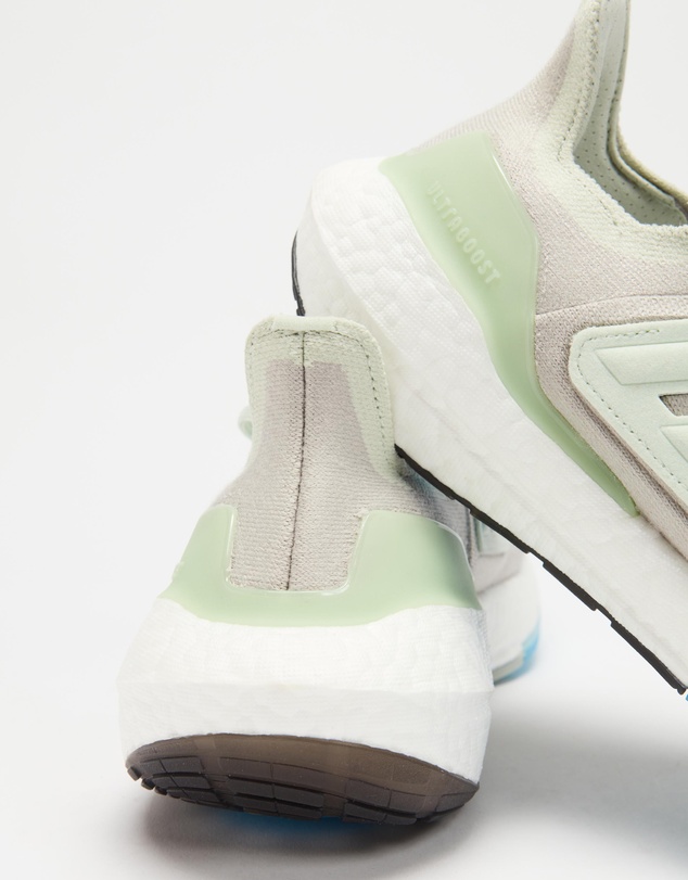 adidas Performance - Ultraboost 22 - Women's