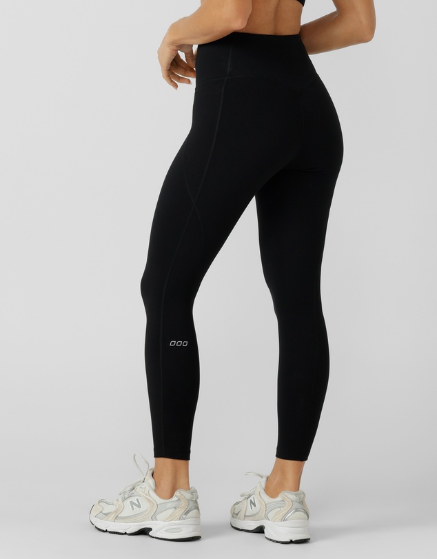 Lorna Jane - Amy No Chafe 2 Pocket Ankle Biter Leggings