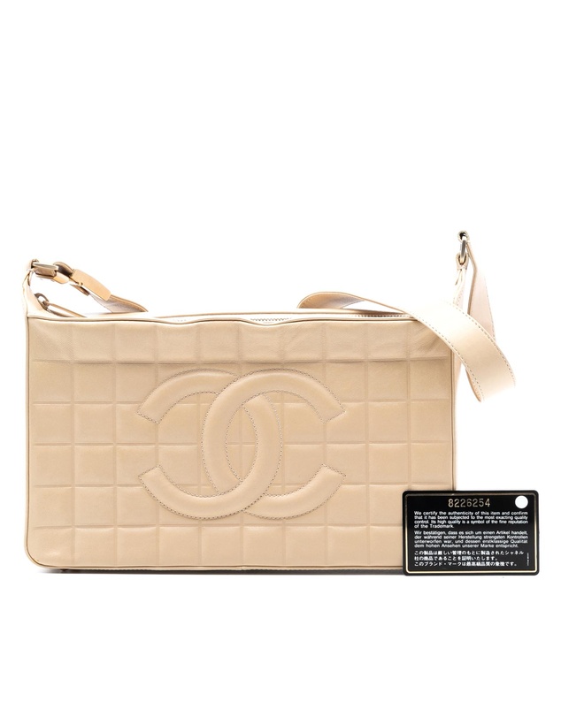 Pre-Loved by Azura Reborn - Pre-Loved Medium Lambskin Chocolate Bar Shoulder Bag