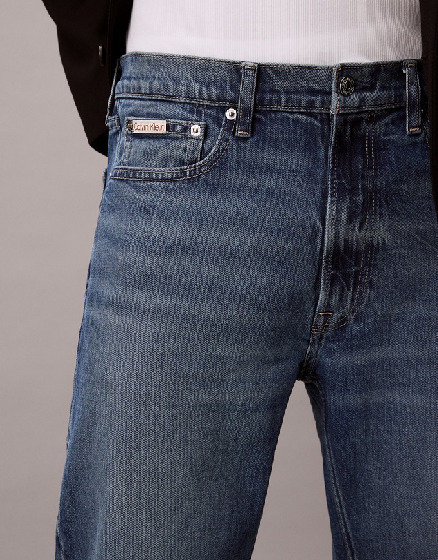 Calvin Klein Jeans - Standard Straight Fit Jeans