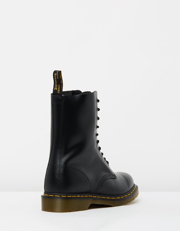 Dr Martens - Unisex 1490 Smooth 10-Eye Lace Up Boots