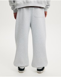Cotton On - Super Baggy Cuffed Track Pant