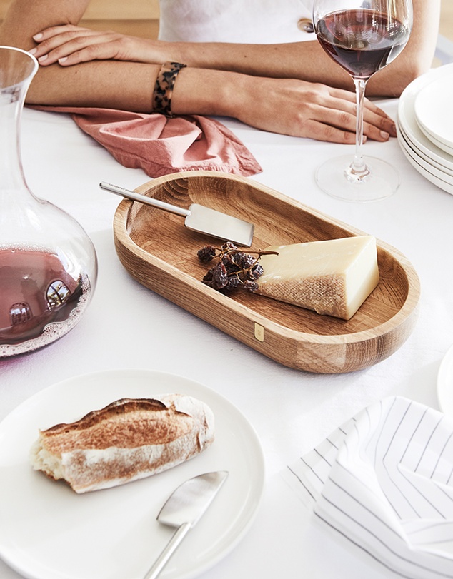 Country Road - Theo Timber Long Dish