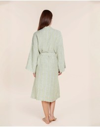 Gingerlilly - Rosalind Linen Robe