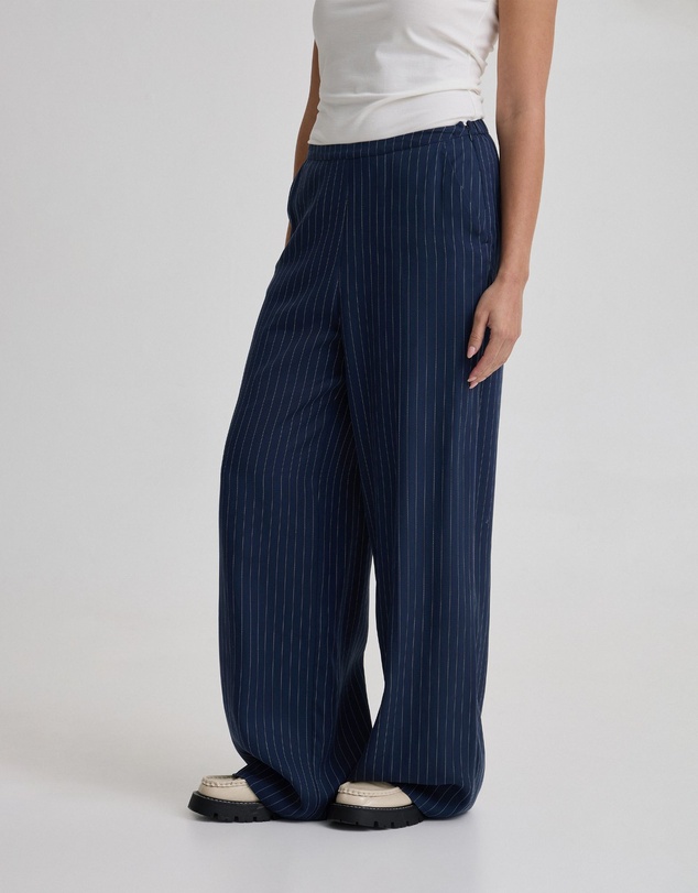 Oxford - Hattie Straight Leg Pant
