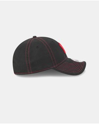 New Era - Scarlett Contrast 9TWENTY New York Yankees Cap