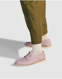 Rollie - Derby Embossed Shoe