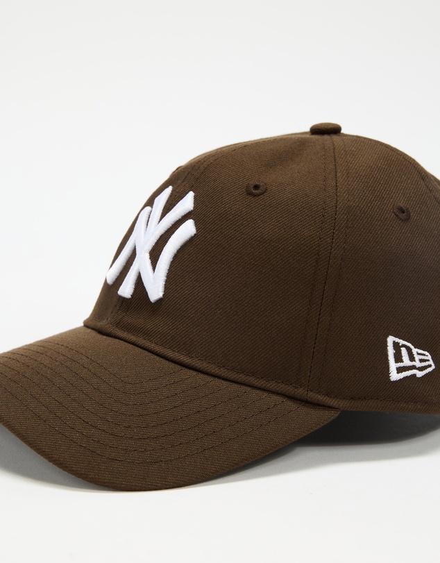 New Era - 920 New York Yankees Walnut Cap