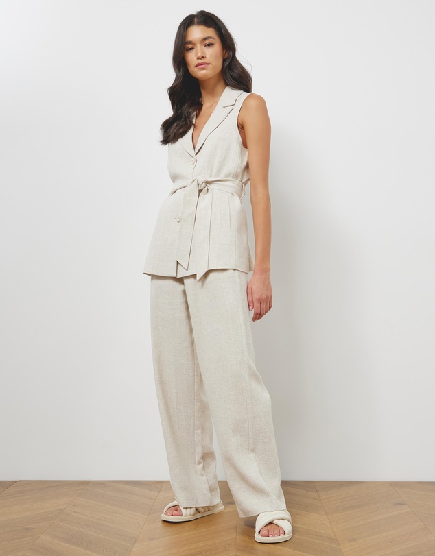 Atmos&Here - Kenna Sleeveless Linen Blend Vest