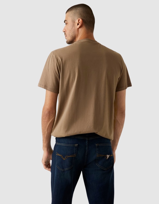 GUESS - Triangle Logo T-shirt