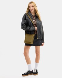 Coach - Bleecker Bucket Bag