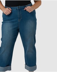 Sunday In The City - The Chain Boyfriend Jean