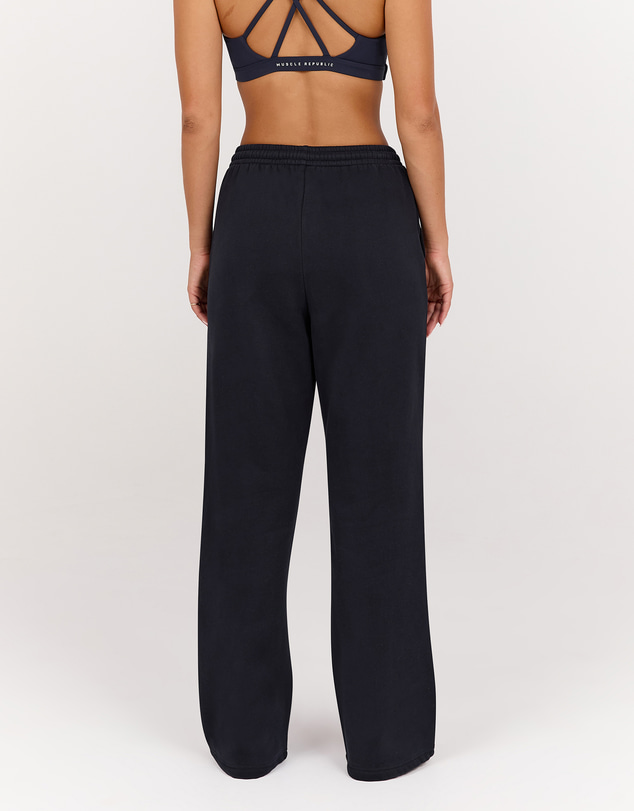 Muscle Republic - Classic Wide Leg Sweatpant