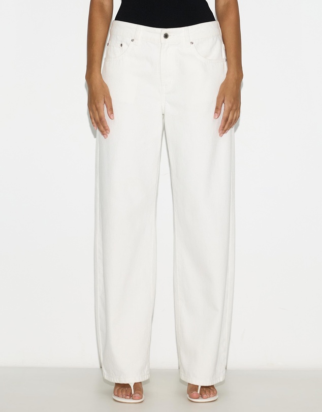Dazie - Tokyo Mid Rise Relaxed Leg Jeans