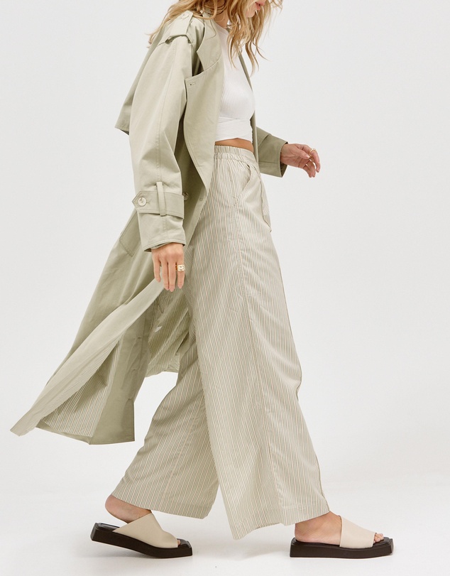 SOVERE - Agency Trenchcoat