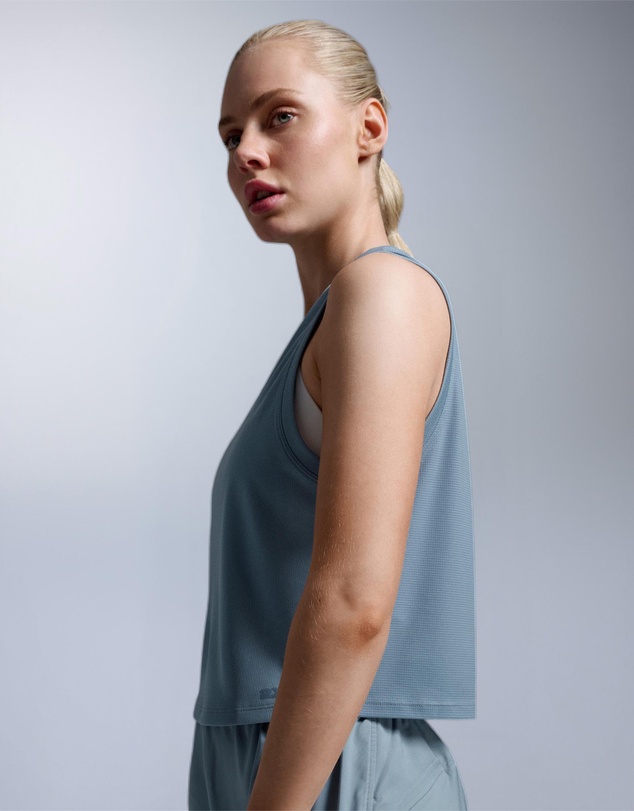 2XU - Aero Mesh Crop Tank