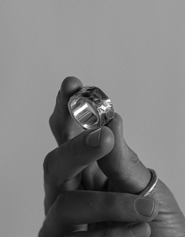 Rawninety - Hugo Ring