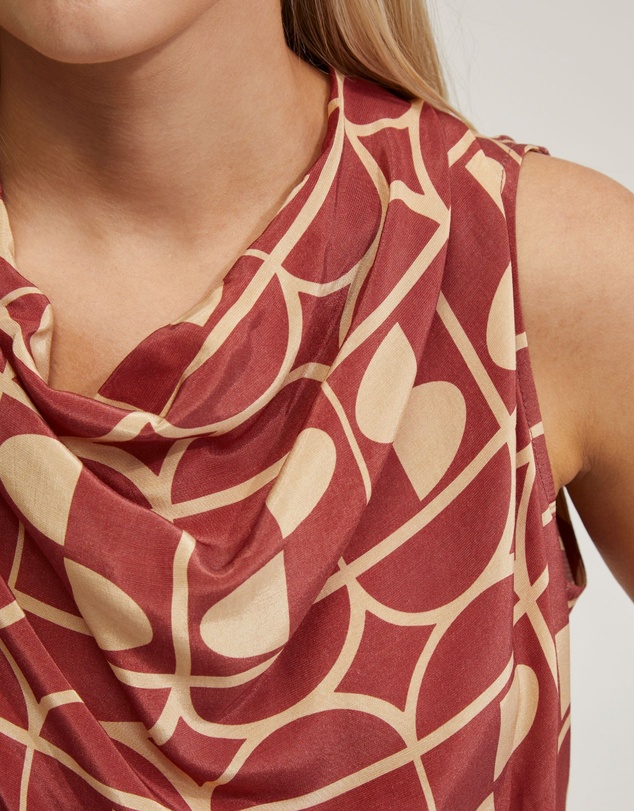 Oxford - Angelica Geo Print Soft Neck Top