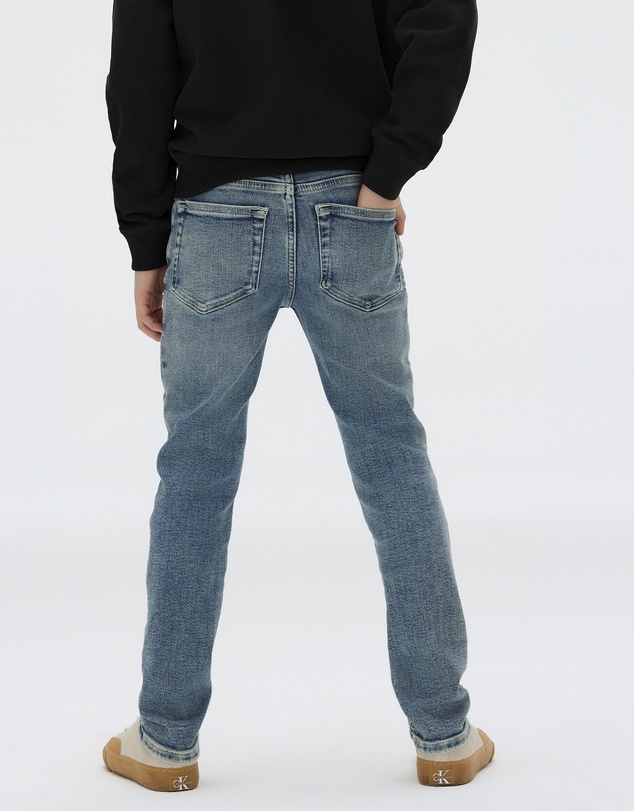 Calvin Klein Jeans - Mid Rise Slim Jeans