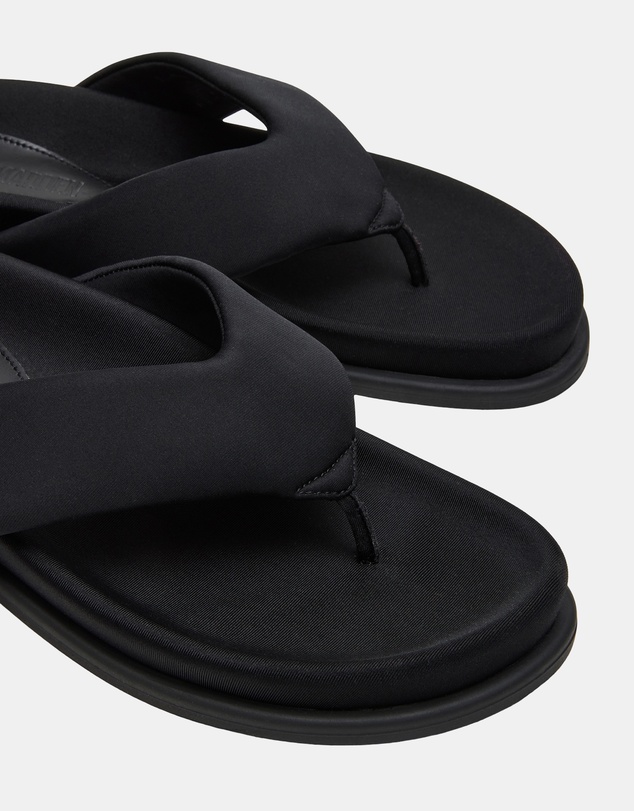 Steve Madden - Zinnia Black Sandals