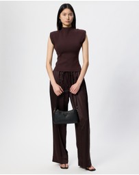 GUESS - Noelle II Comp Shoulder Crossbody Bag