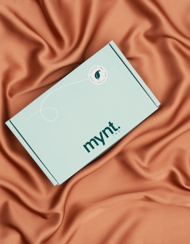 Mynt Lab - MyntFusion™ Mint-Infused Cooling Pillowcase