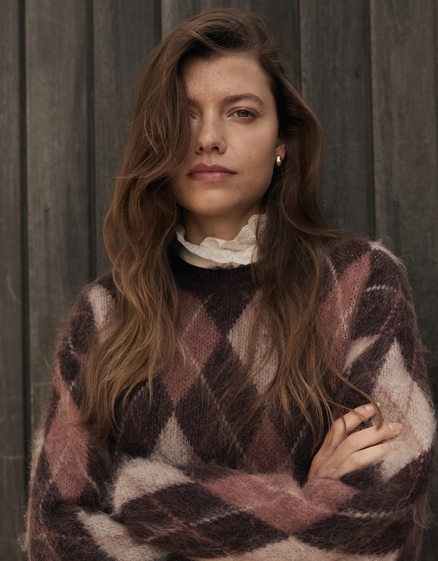 Country Road - Argyle Crew Neck Knit