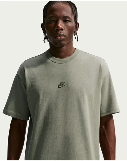 Nike - Sportswear Premium Essentials T-Shirt