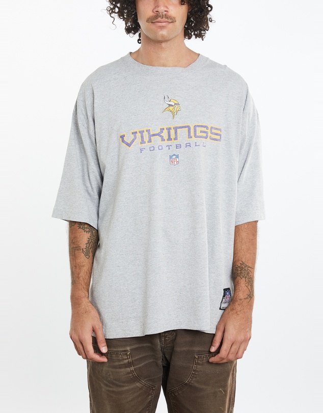 Vintage by The Real Deal - Pre Loved - Vintage Reebok NFL Minnesota Vikings Tee